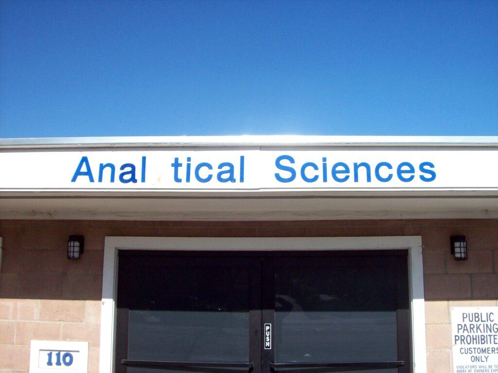 silly sign.