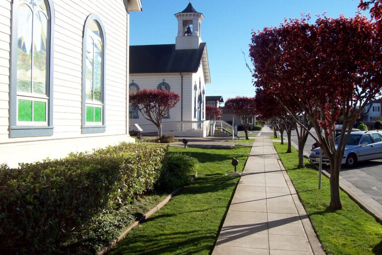 path, church,